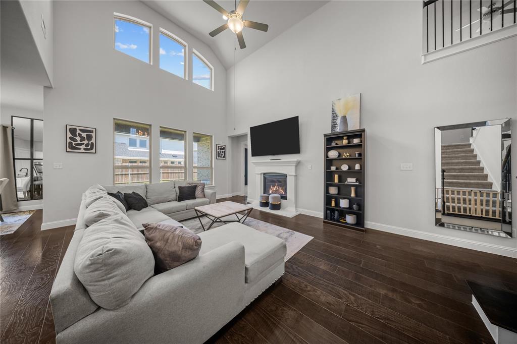 6604 Merlot Circle