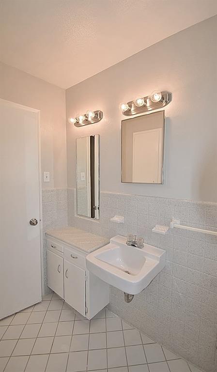 Casa View Oaks 01 - Residential Lease