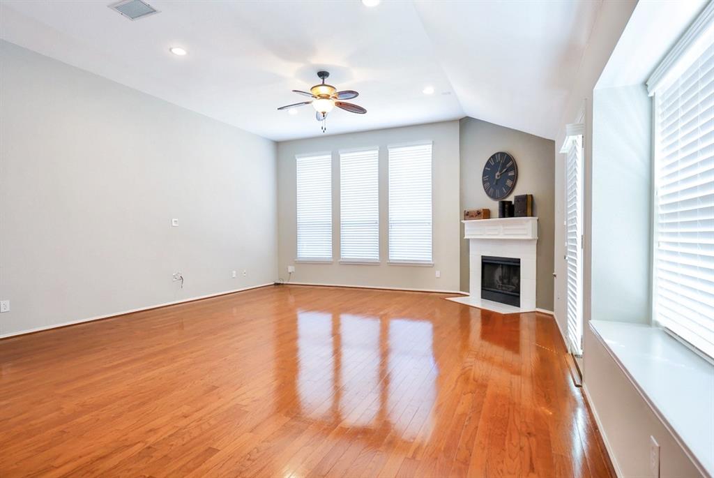 5312 highlands Drive