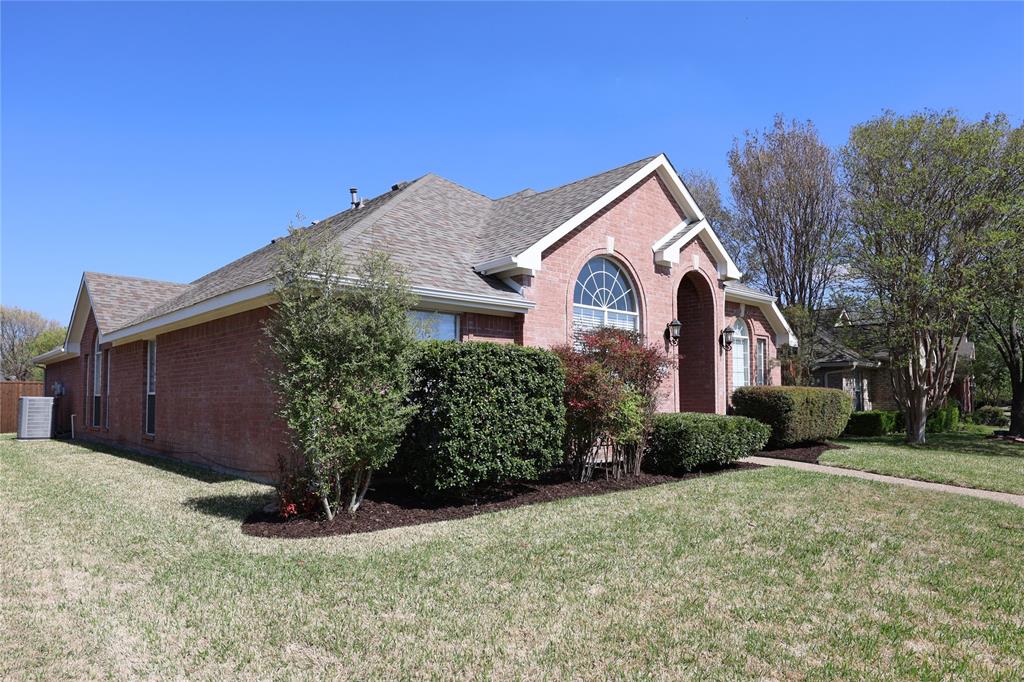 5312 highlands Drive