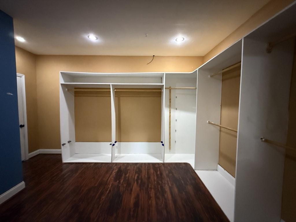 Westchester West B - Residential Lease