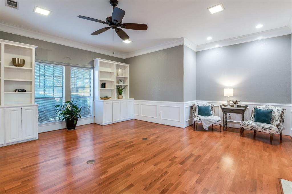 2418 Vista Glen Lane