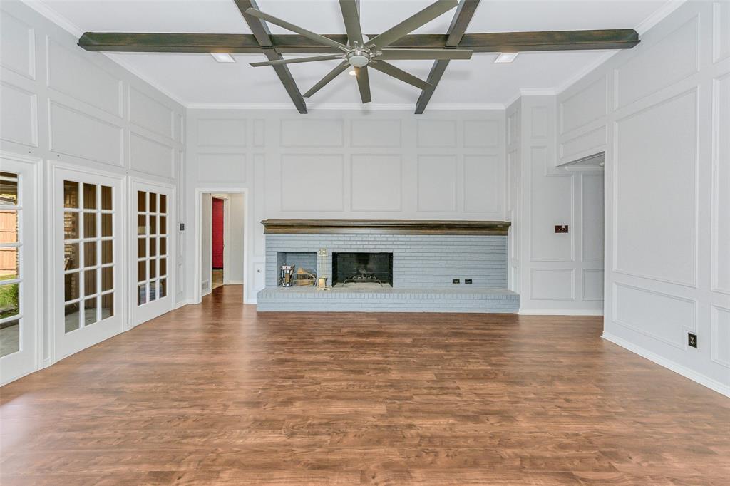 1011 Briar Hill Circle