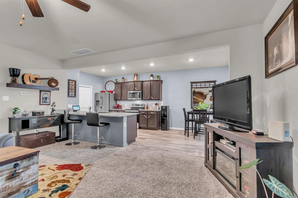 Chisholm Spgs Ph2 - Residential