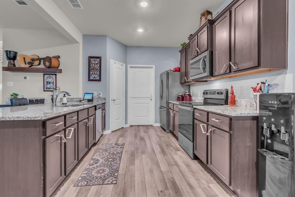 Chisholm Spgs Ph2 - Residential