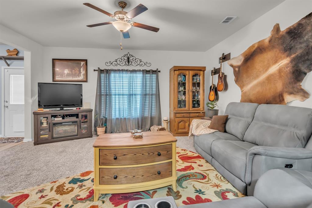 Chisholm Spgs Ph2 - Residential