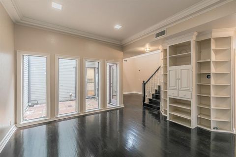 Tiny photo for 4346 Macarthur Avenue, Highland Park, TX 75209 (MLS # 21142617)