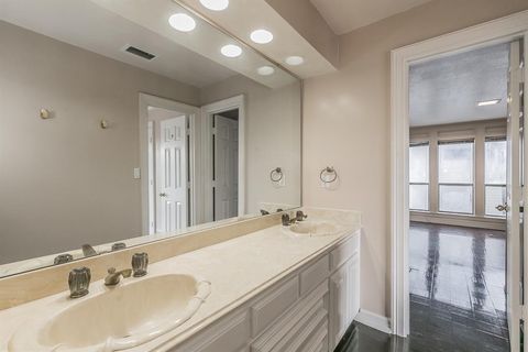 Tiny photo for 4346 Macarthur Avenue, Highland Park, TX 75209 (MLS # 21142617)