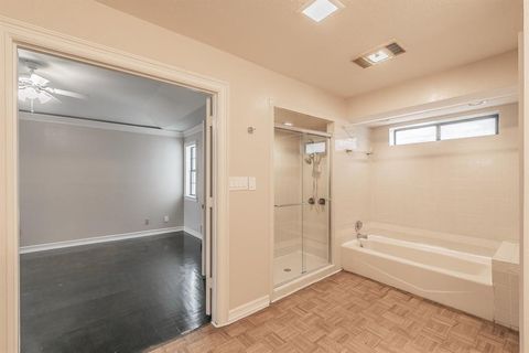 Tiny photo for 4346 Macarthur Avenue, Highland Park, TX 75209 (MLS # 21142617)