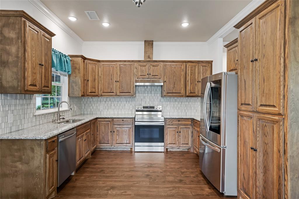 Fox Point Circle Sec 4 - Residential