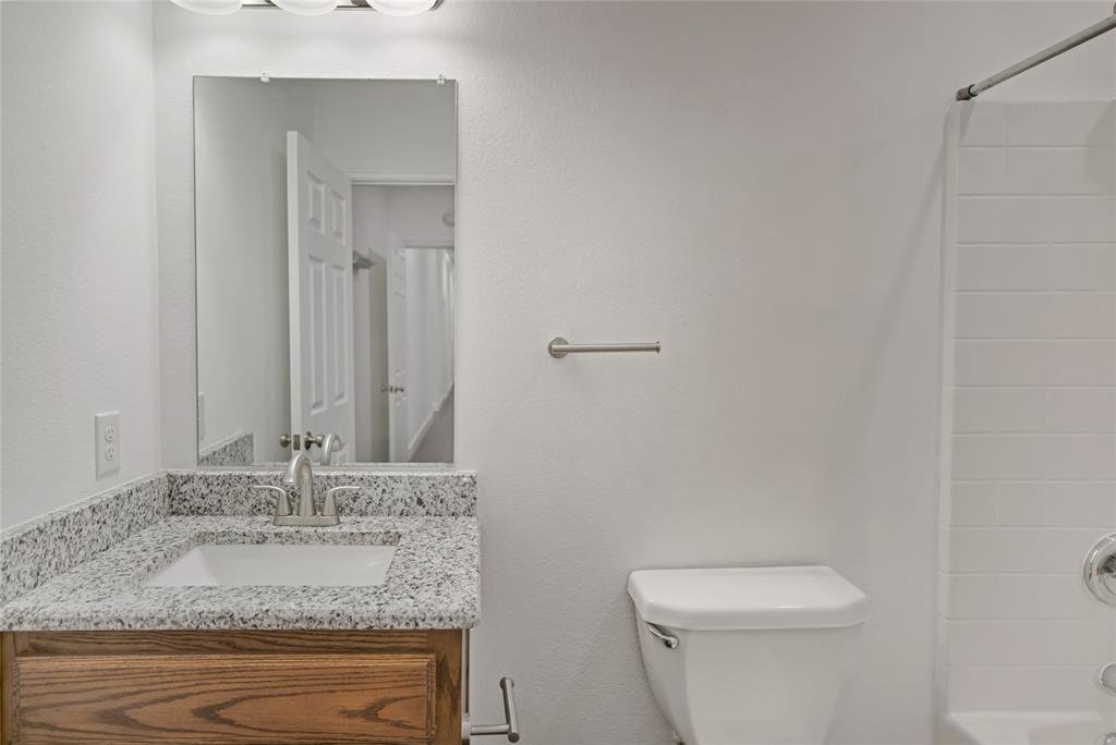 Fox Point Circle Sec 4 - Residential