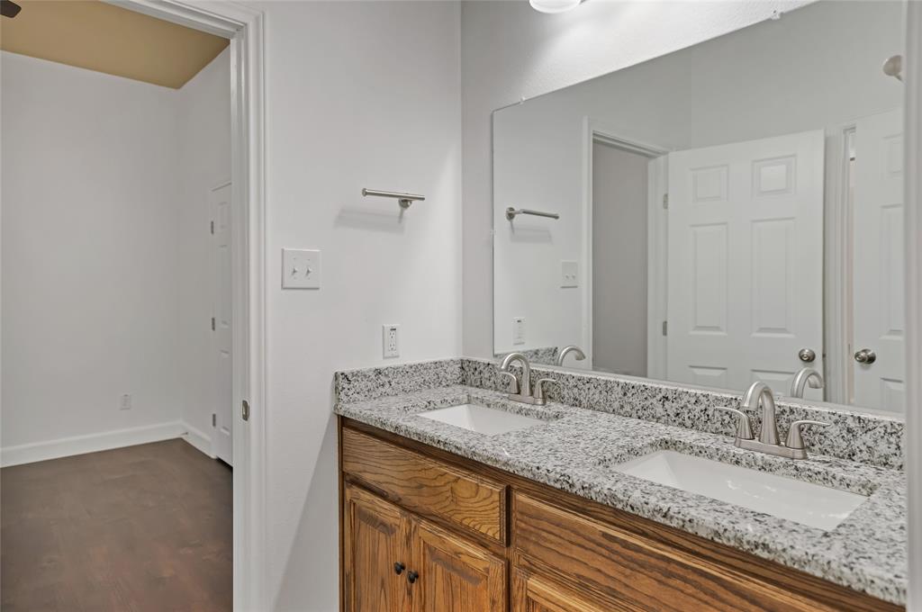 Fox Point Circle Sec 4 - Residential