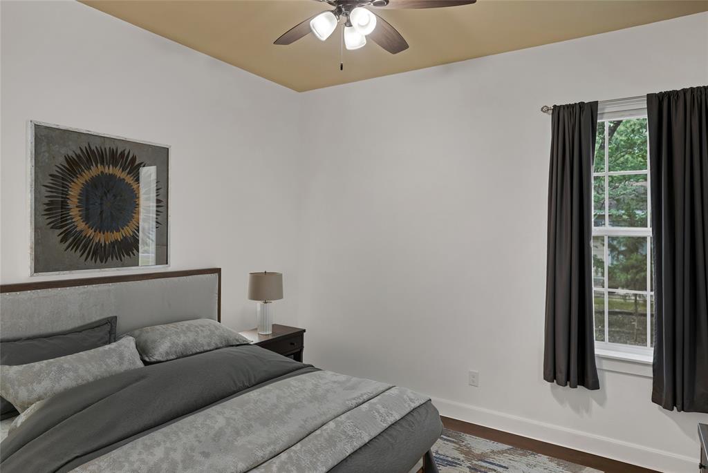 Fox Point Circle Sec 4 - Residential