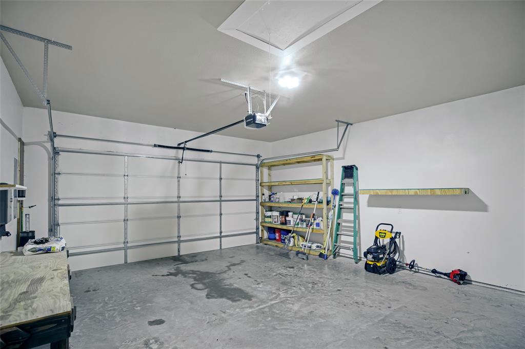 Fox Point Circle Sec 4 - Residential