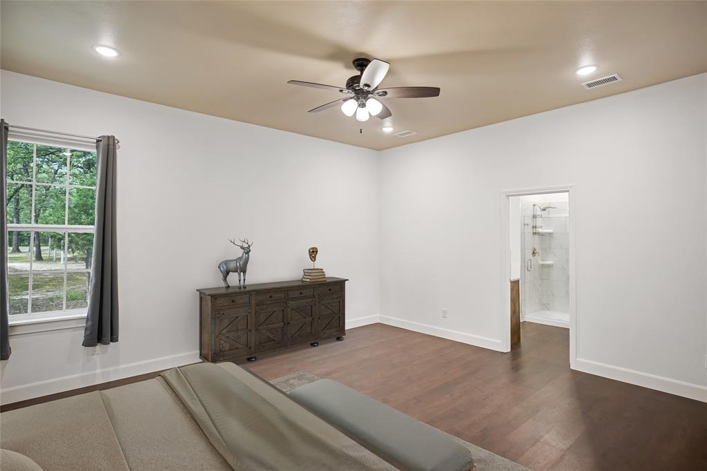 Fox Point Circle Sec 4 - Residential