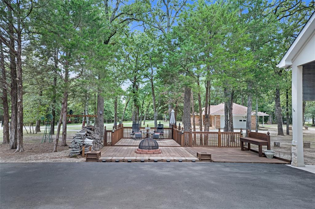 2526 Fox Point Circle