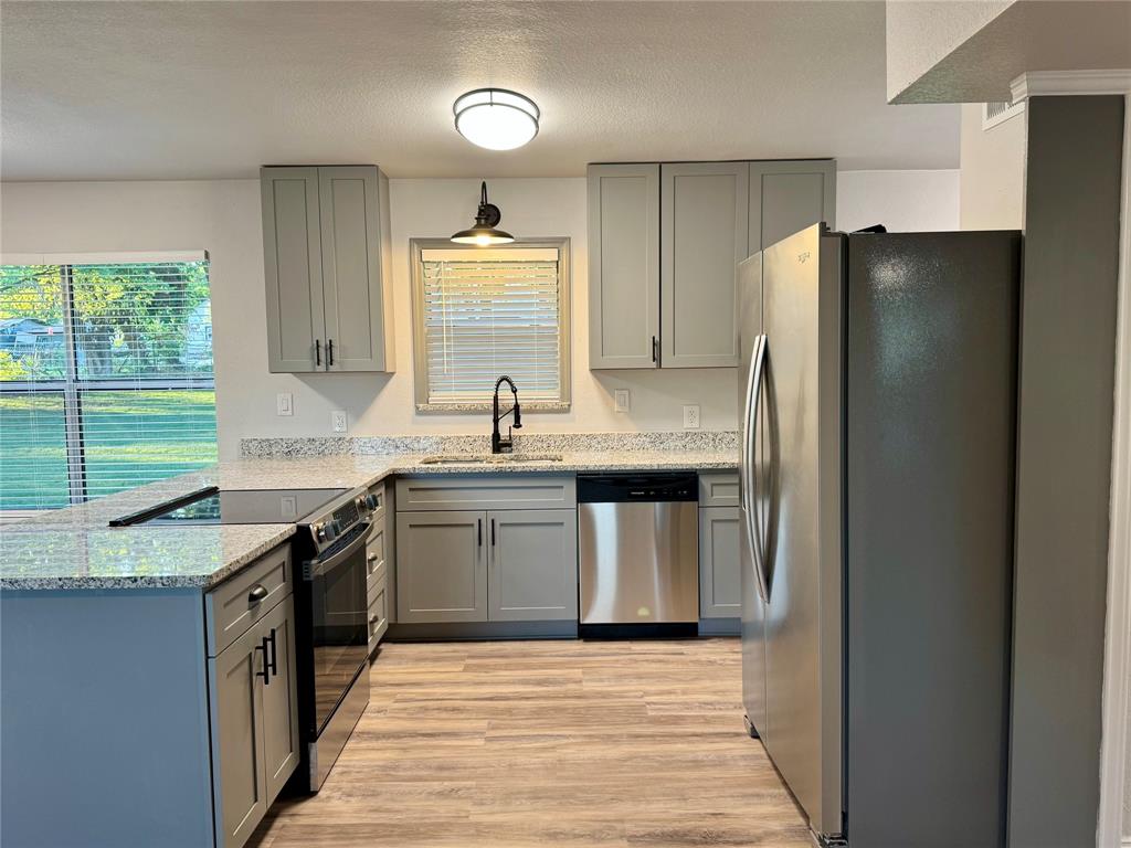 Inglish Add - Residential