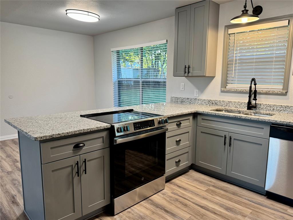 Inglish Add - Residential