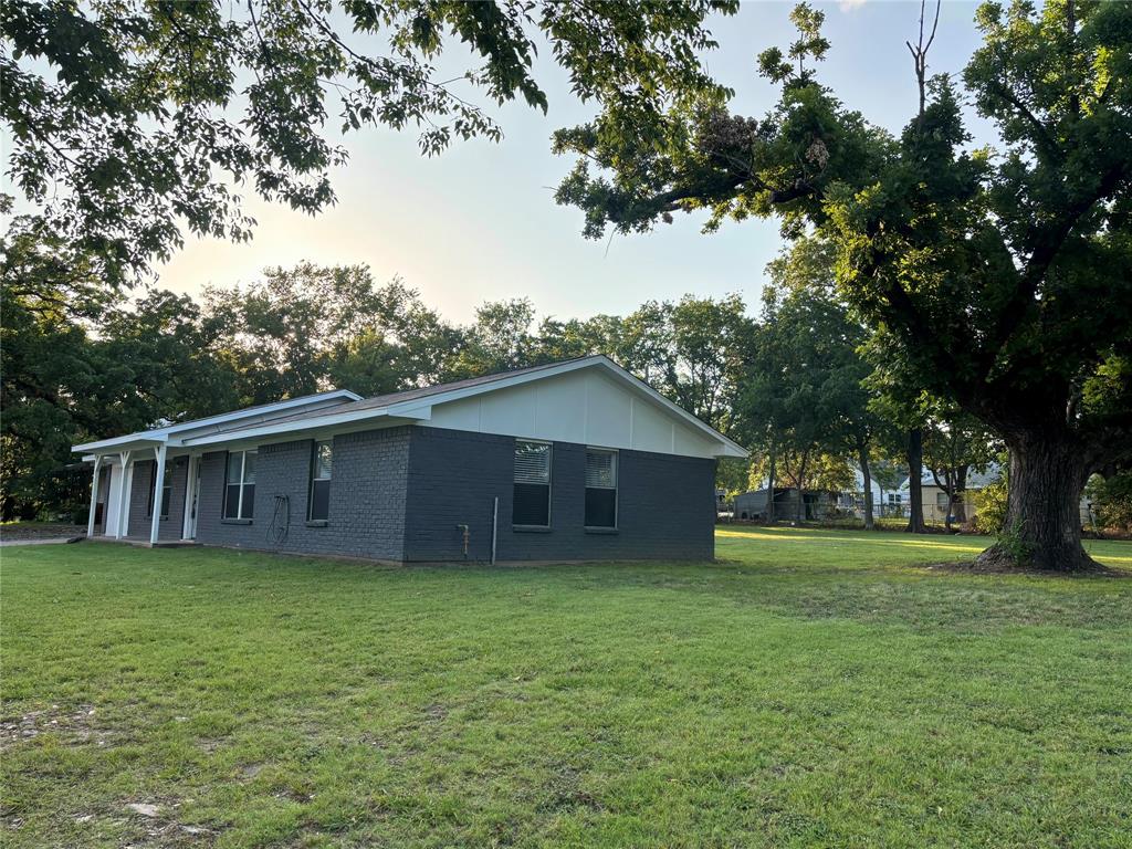 Inglish Add - Residential