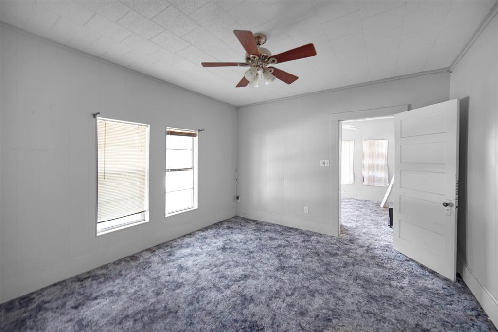 Lindsey - Residential