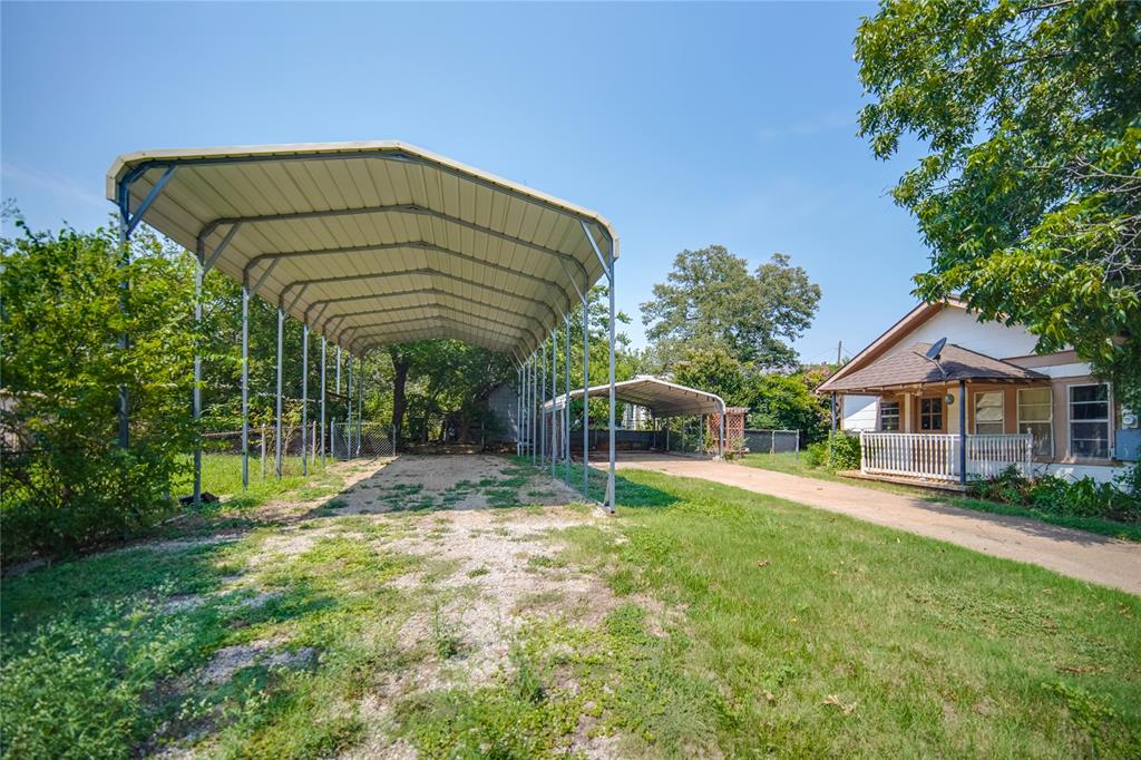 Lindsey - Residential