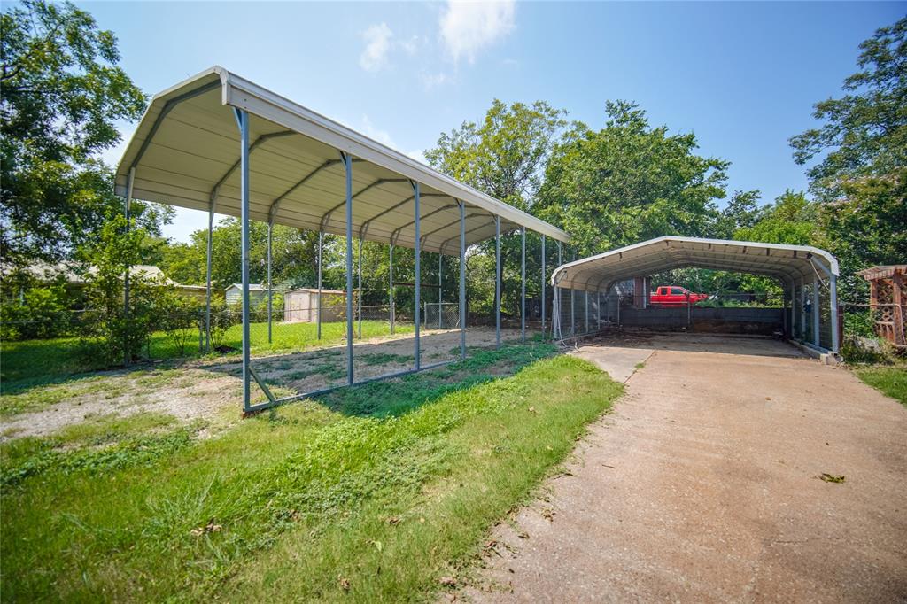 Lindsey - Residential