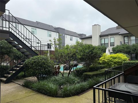 1503 N Garrett Avenue 109 Dallas TX 75206