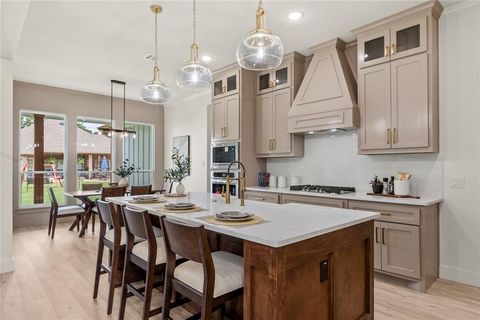 Photo of 114 Springwood Road, Enchanted Oaks, TX 75156 (MLS # 21170068)