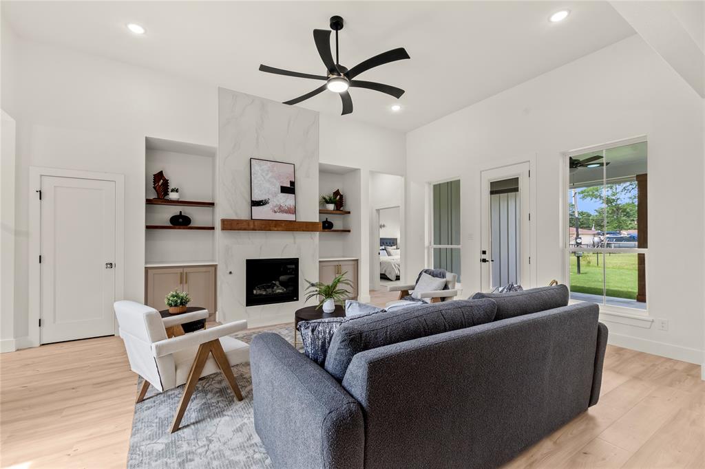 Enchanted Oaks - Residential