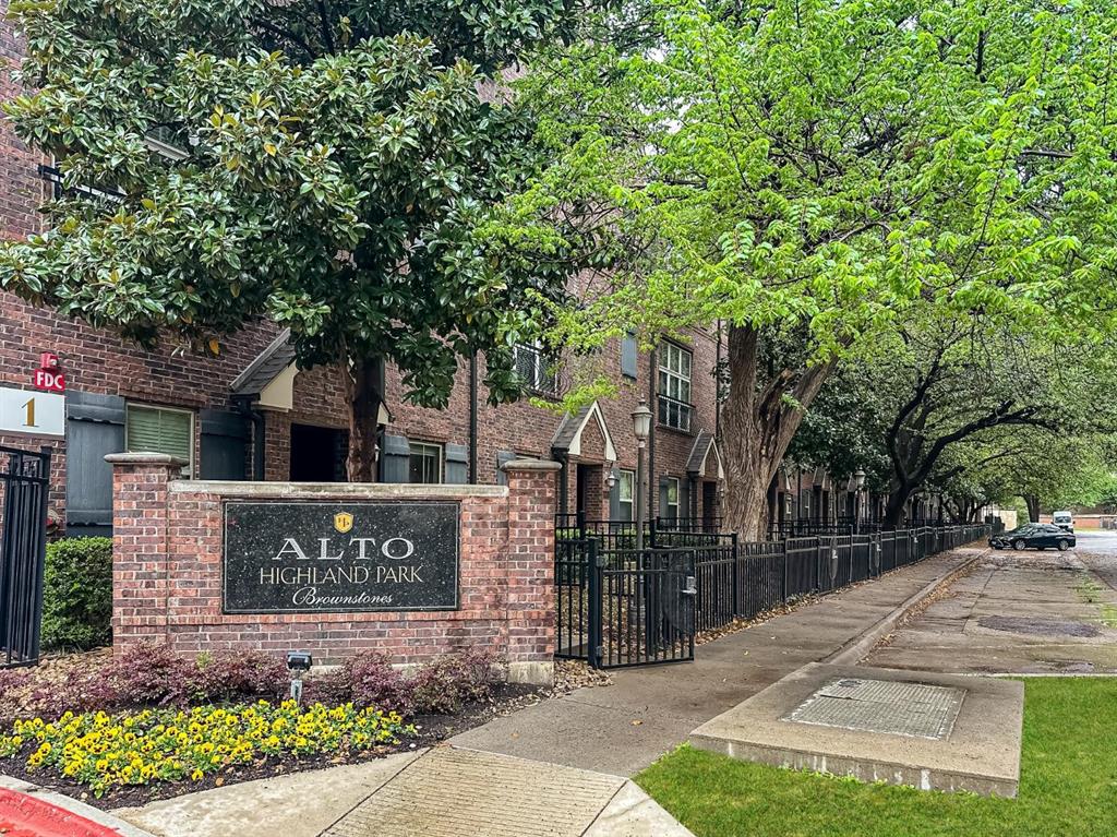 Alto Highland Park - Residential Lease