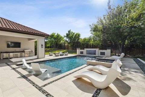 Tiny photo for 1521 Meandering Way Drive, Westlake, TX 76262 (MLS # 21064923)