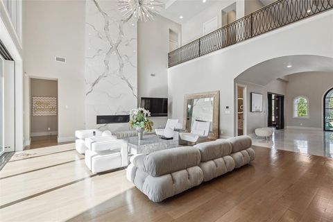 Tiny photo for 1521 Meandering Way Drive, Westlake, TX 76262 (MLS # 21064923)