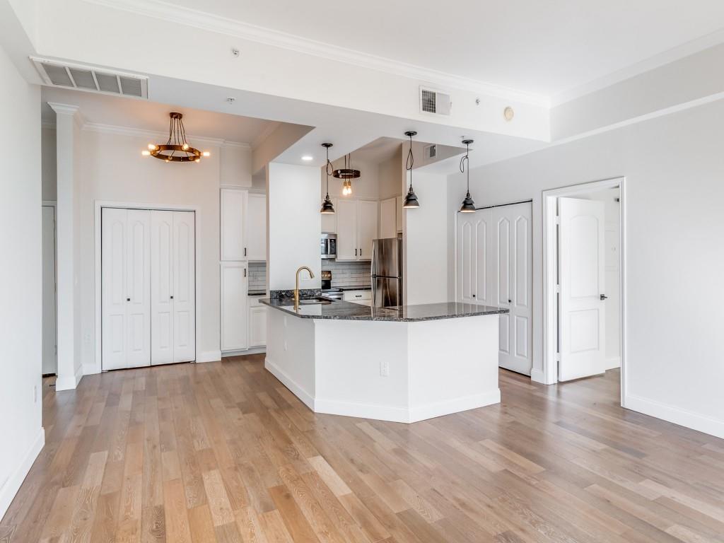 Renaissance On Turtle Creek Condo - Residential