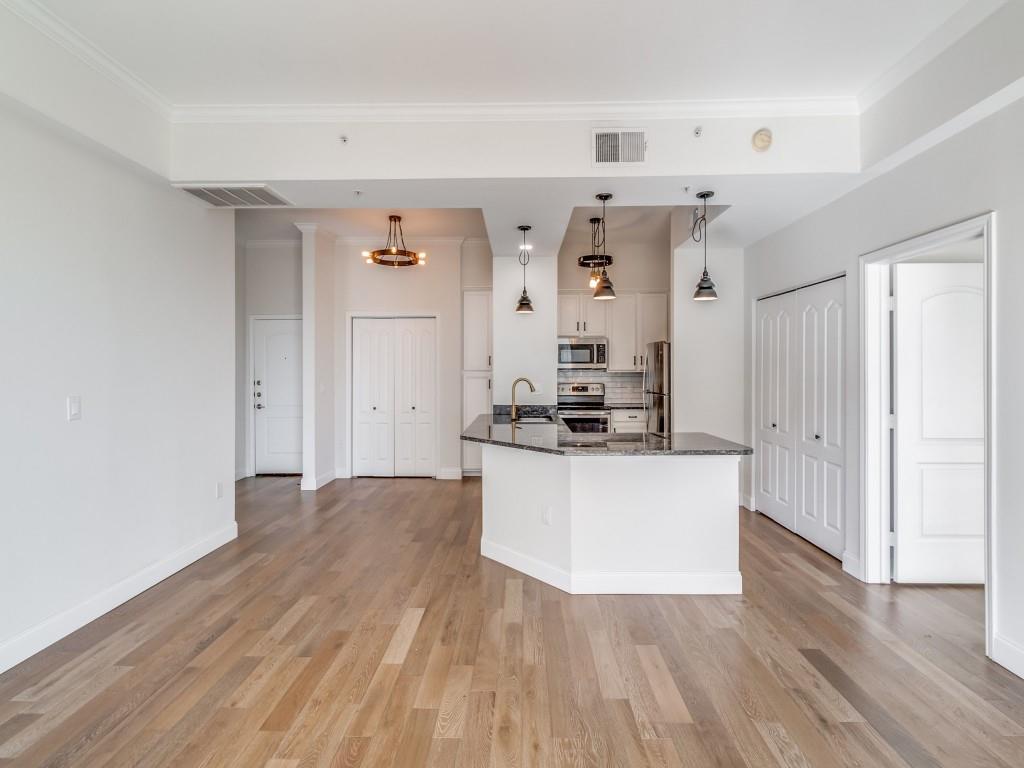 Renaissance On Turtle Creek Condo - Residential