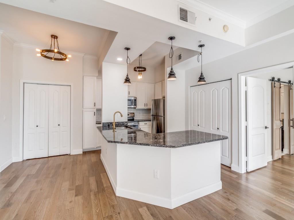 Renaissance On Turtle Creek Condo - Residential