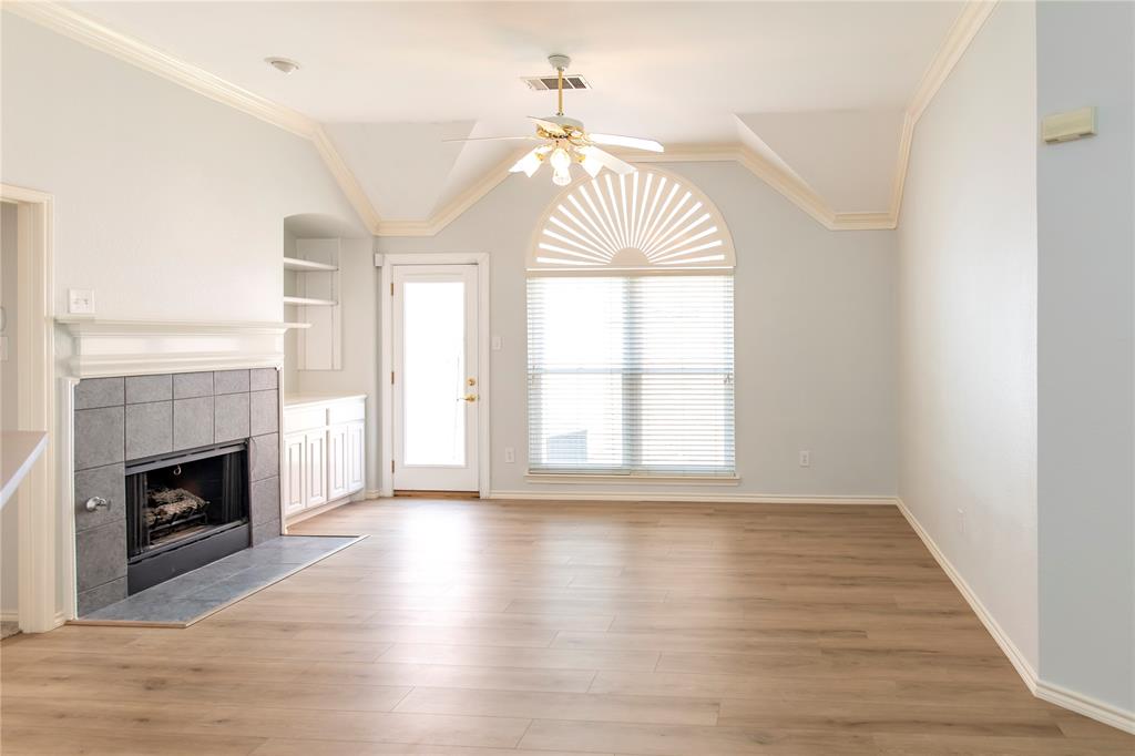 4900 Ridgedale Drive