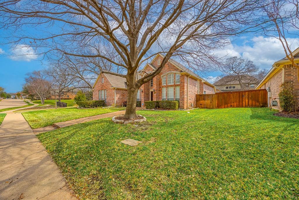 3316 Meadow Wood Drive