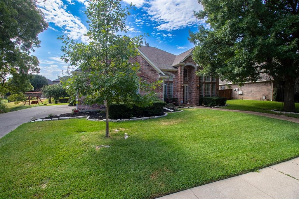 3316 Meadow Wood Drive