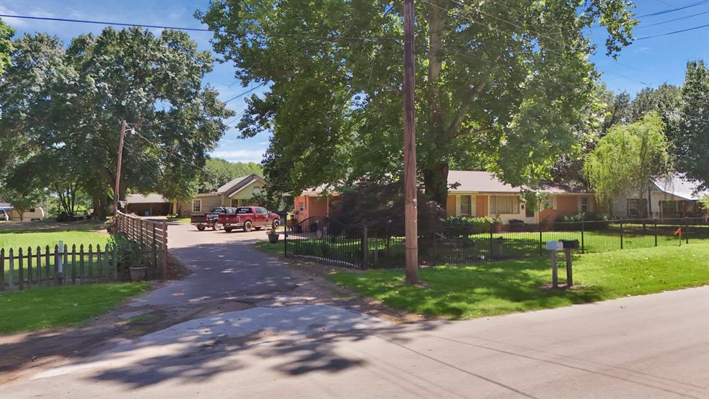 W Patterson Street
