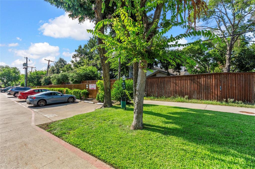 Ashton Square Condo - Residential