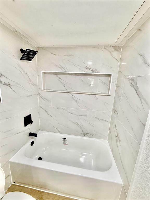 Ashton Square Condo - Residential