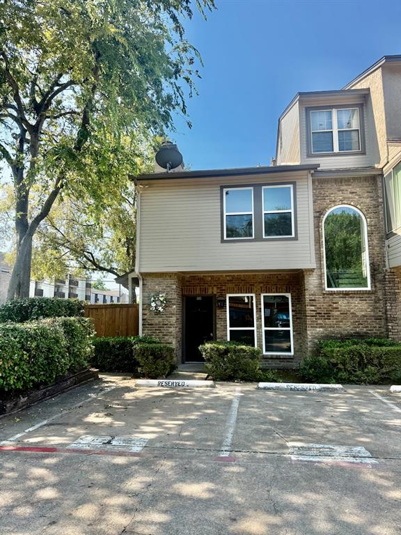 Ashton Square Condo - Residential