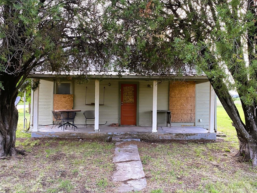 22901 County Road 596