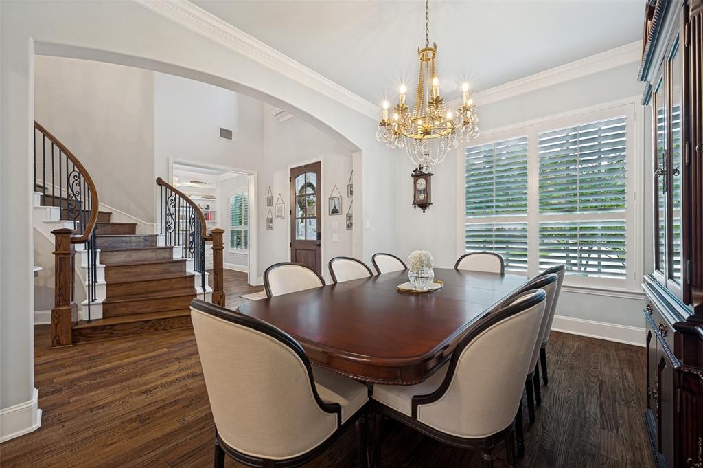 4101 Chevy Chase Lane