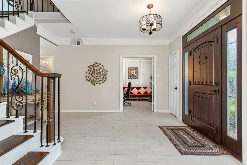 2140 Sandell Drive