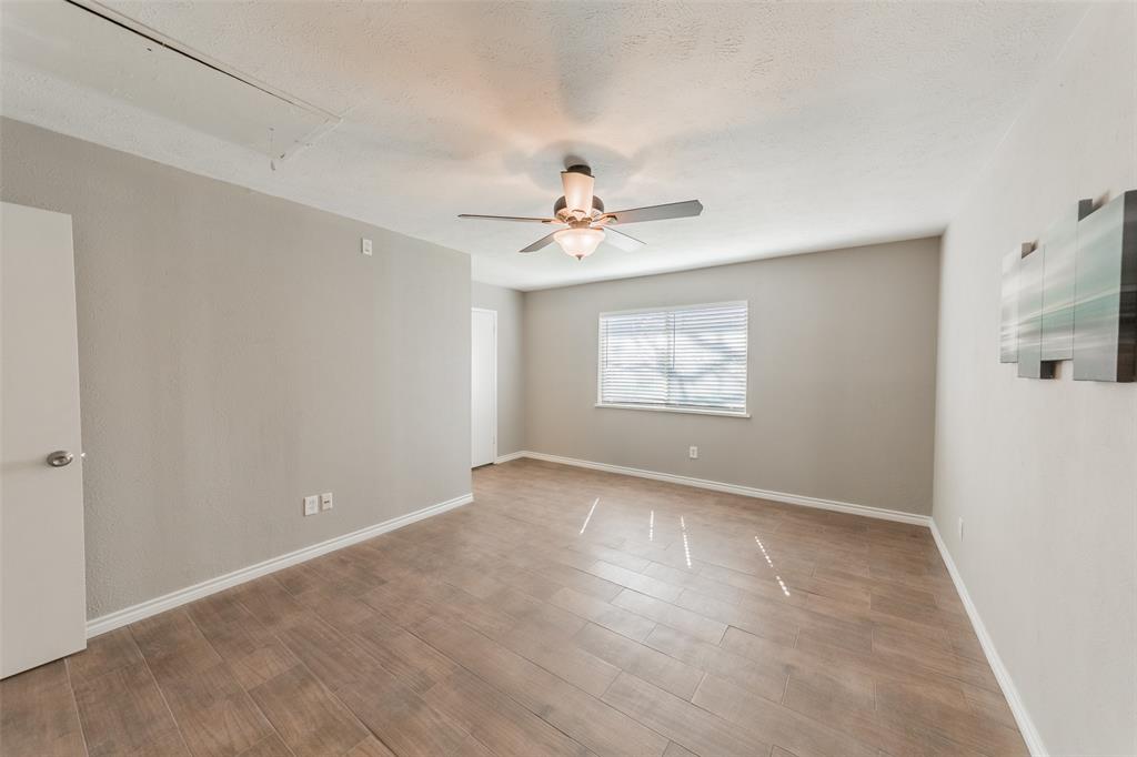 7325 Catbrier Court