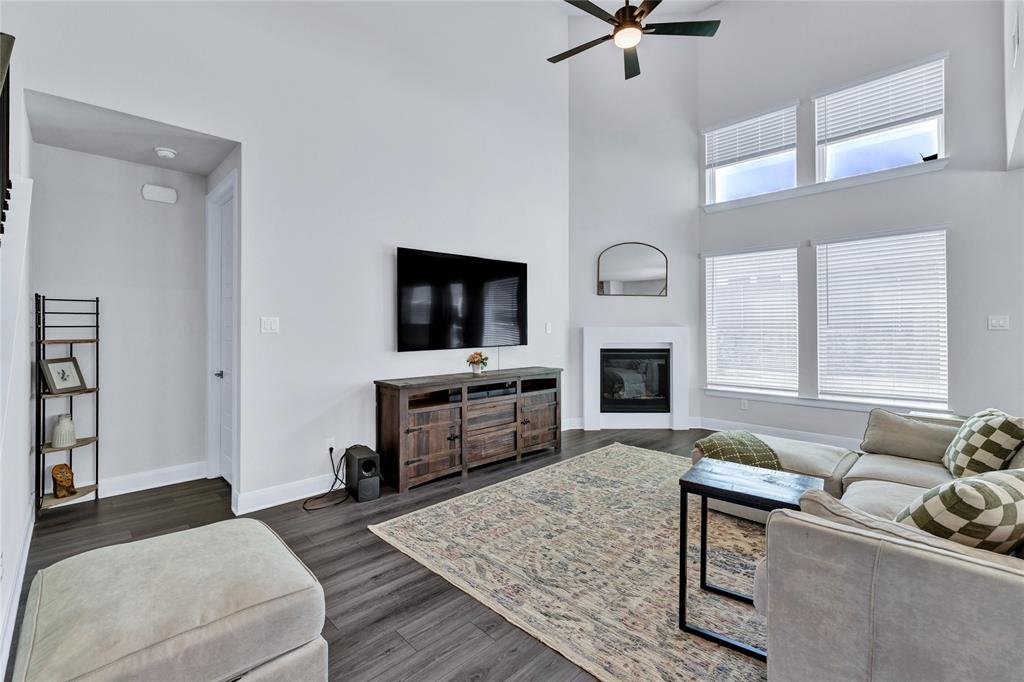 2233 Pika Road