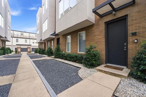 Photo of 4330 Mckinney Avenue #16, Dallas, TX 75205 (MLS # 21217074)