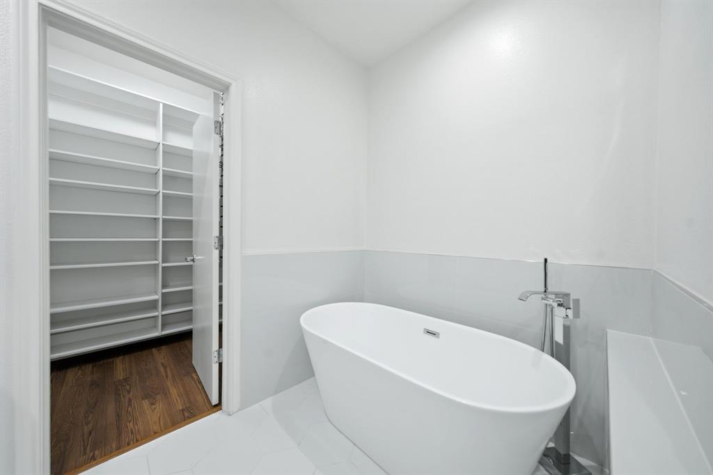 Brighton Lofts North Condo - Residential