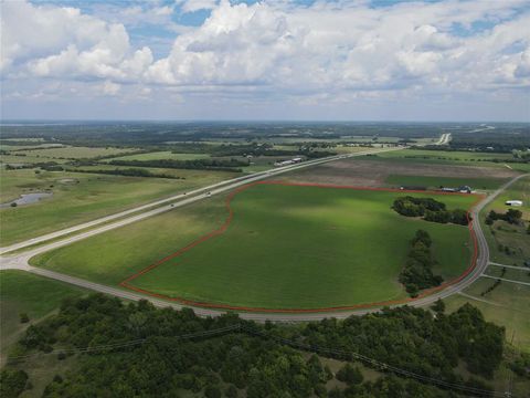TBD Us-82 and FM 1743 Windom TX 75492